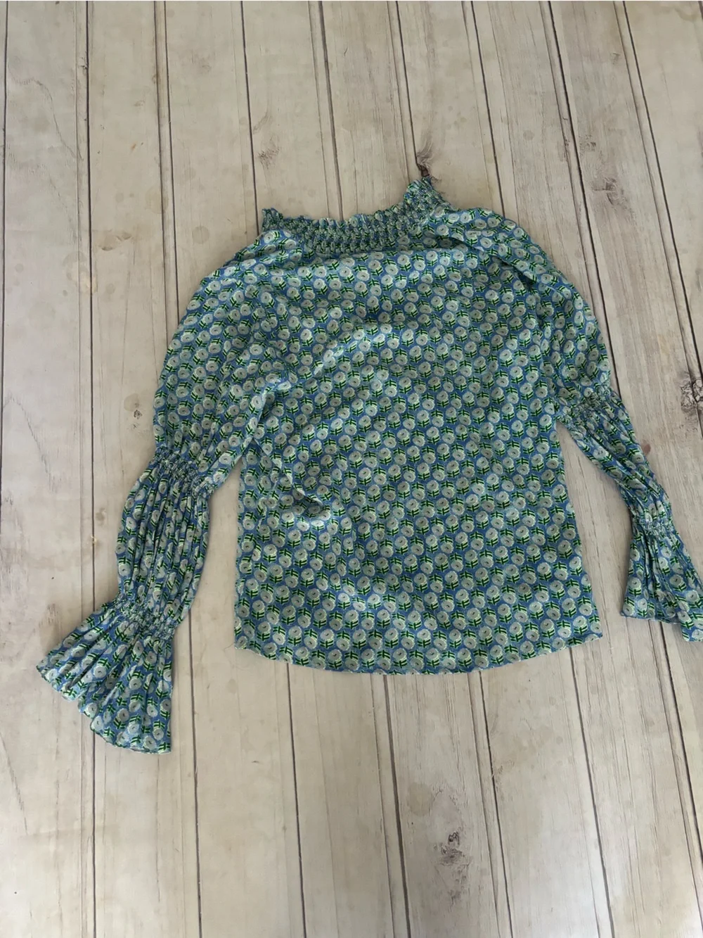 $239 Rungolee S 100% Silk Floral Kiki Blue Green Blouse